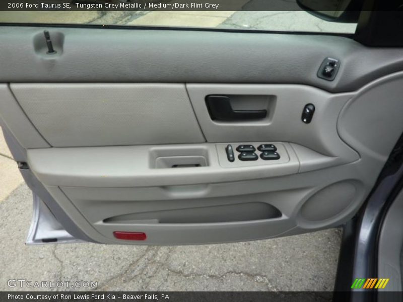 Tungsten Grey Metallic / Medium/Dark Flint Grey 2006 Ford Taurus SE