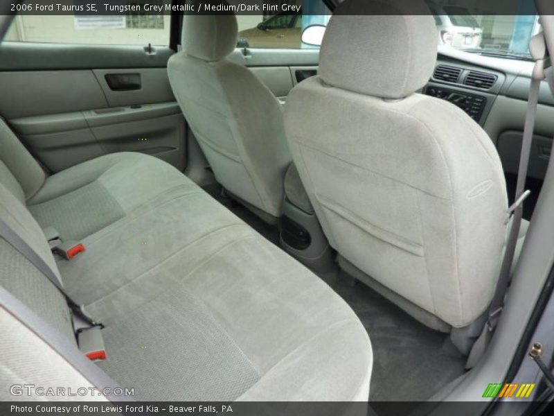 Tungsten Grey Metallic / Medium/Dark Flint Grey 2006 Ford Taurus SE