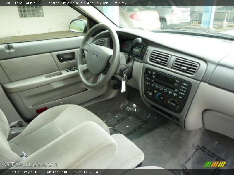 Tungsten Grey Metallic / Medium/Dark Flint Grey 2006 Ford Taurus SE
