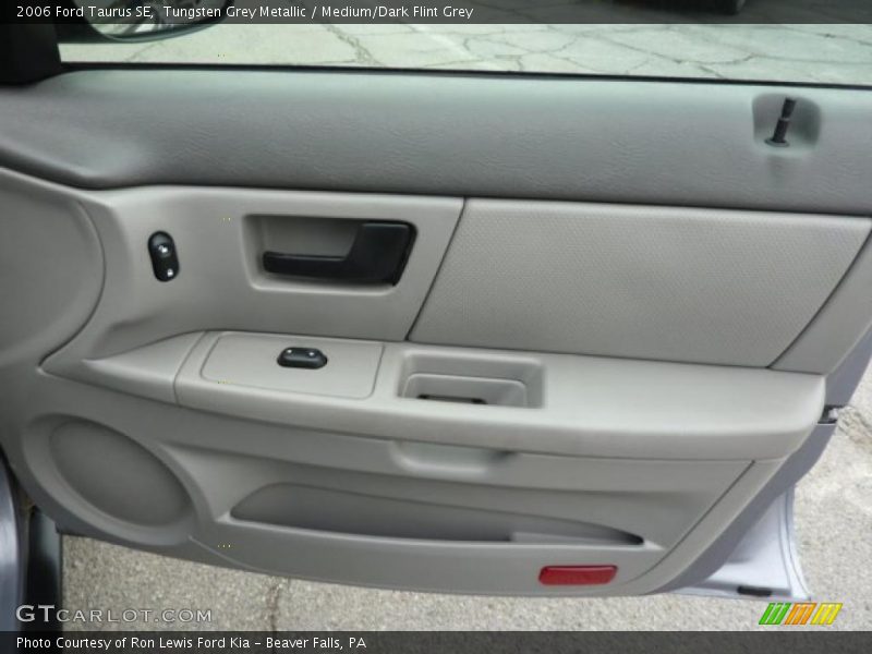 Tungsten Grey Metallic / Medium/Dark Flint Grey 2006 Ford Taurus SE