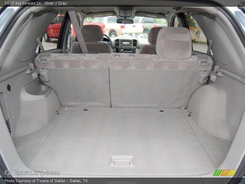 Silver / Gray 2007 Kia Sorento LX