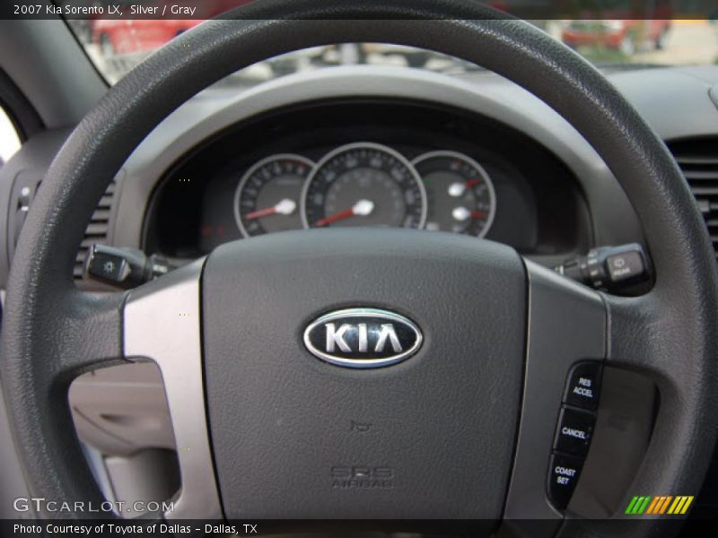 Silver / Gray 2007 Kia Sorento LX