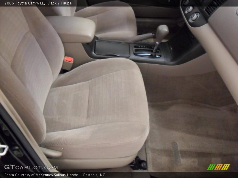Black / Taupe 2006 Toyota Camry LE
