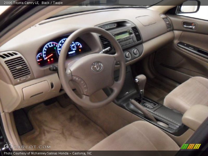 Black / Taupe 2006 Toyota Camry LE