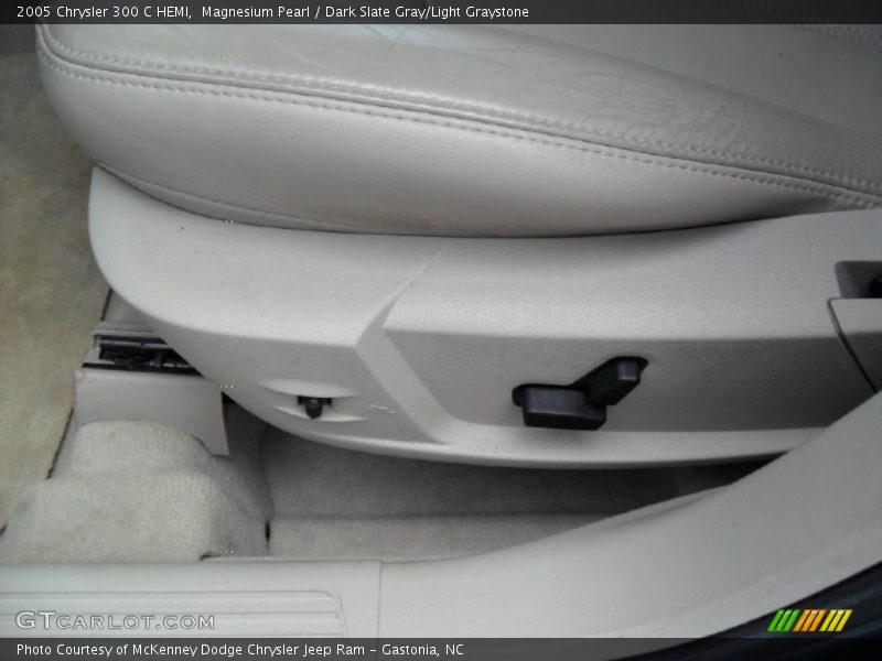 Magnesium Pearl / Dark Slate Gray/Light Graystone 2005 Chrysler 300 C HEMI
