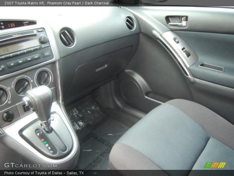Phantom Gray Pearl / Dark Charcoal 2007 Toyota Matrix XR