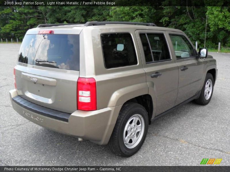 Light Khaki Metallic / Pastel Pebble Beige 2008 Jeep Patriot Sport