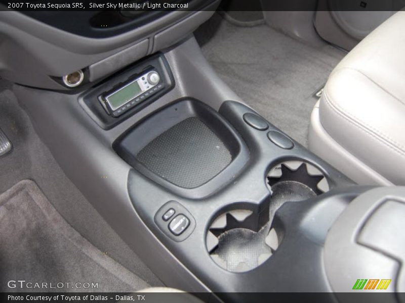 Silver Sky Metallic / Light Charcoal 2007 Toyota Sequoia SR5