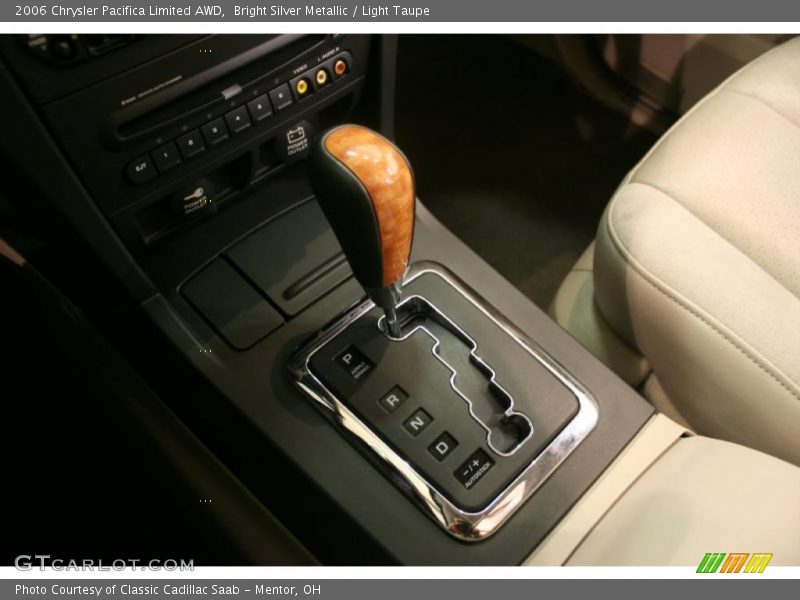 Bright Silver Metallic / Light Taupe 2006 Chrysler Pacifica Limited AWD