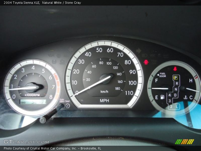 Natural White / Stone Gray 2004 Toyota Sienna XLE