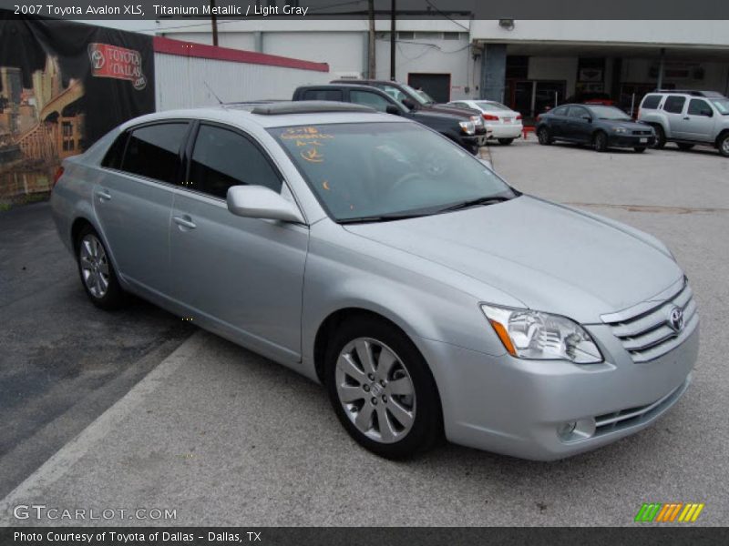 Titanium Metallic / Light Gray 2007 Toyota Avalon XLS
