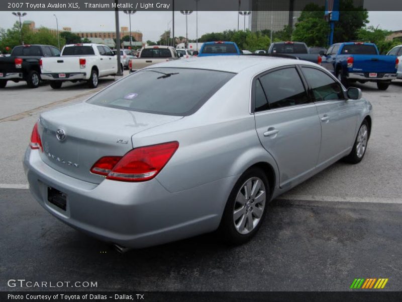 Titanium Metallic / Light Gray 2007 Toyota Avalon XLS
