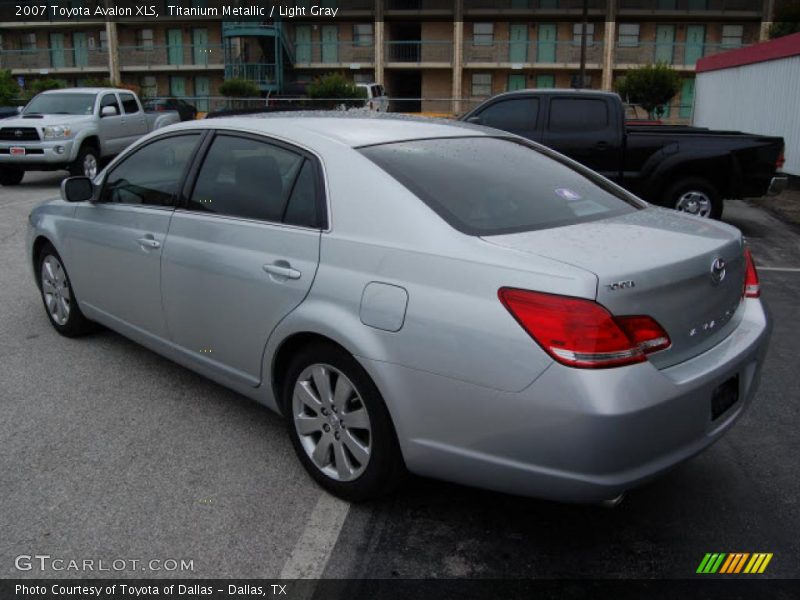 Titanium Metallic / Light Gray 2007 Toyota Avalon XLS