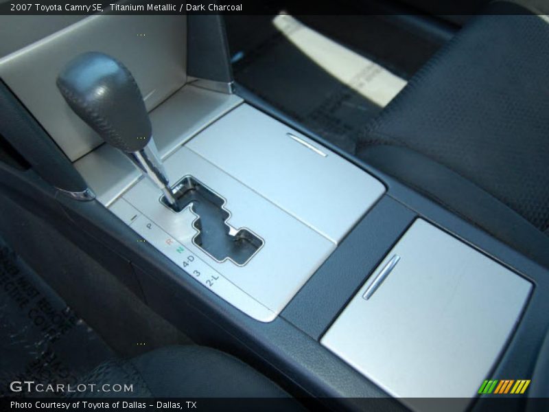 Titanium Metallic / Dark Charcoal 2007 Toyota Camry SE