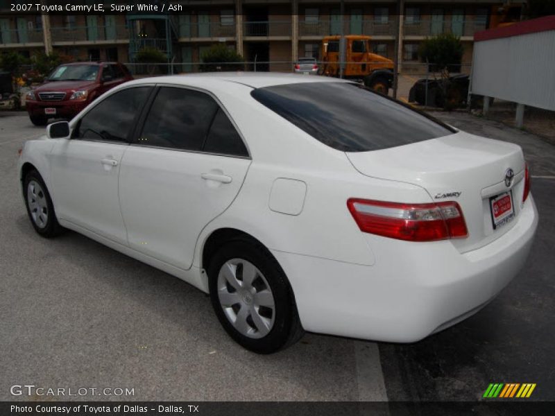 Super White / Ash 2007 Toyota Camry LE