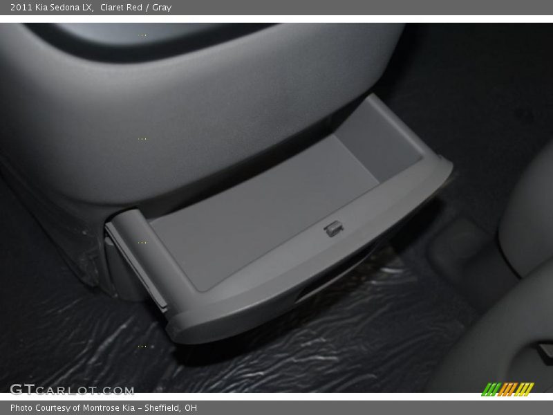 Claret Red / Gray 2011 Kia Sedona LX