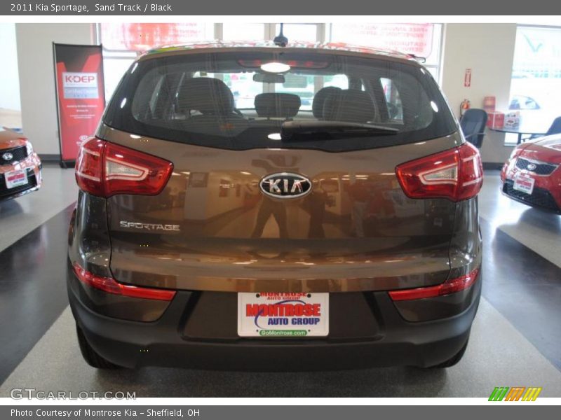 Sand Track / Black 2011 Kia Sportage