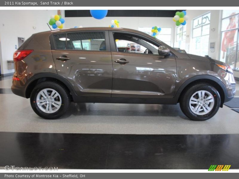 Sand Track / Black 2011 Kia Sportage