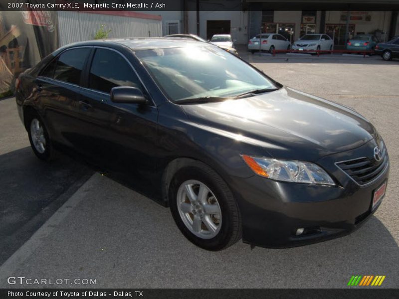 Magnetic Gray Metallic / Ash 2007 Toyota Camry XLE