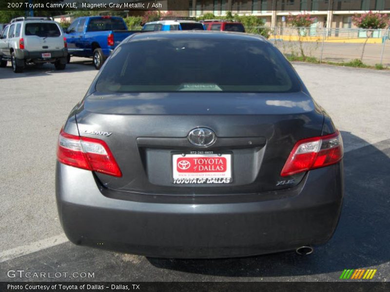 Magnetic Gray Metallic / Ash 2007 Toyota Camry XLE