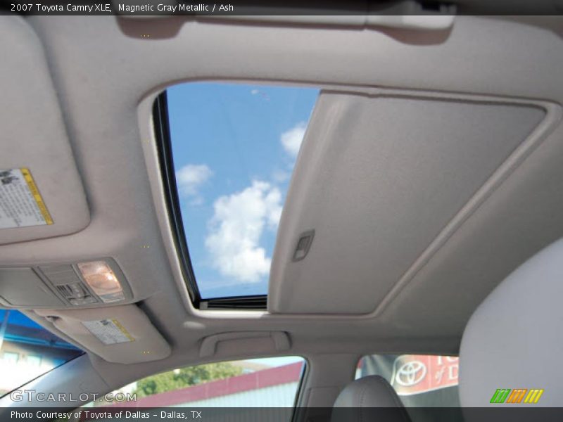 Magnetic Gray Metallic / Ash 2007 Toyota Camry XLE