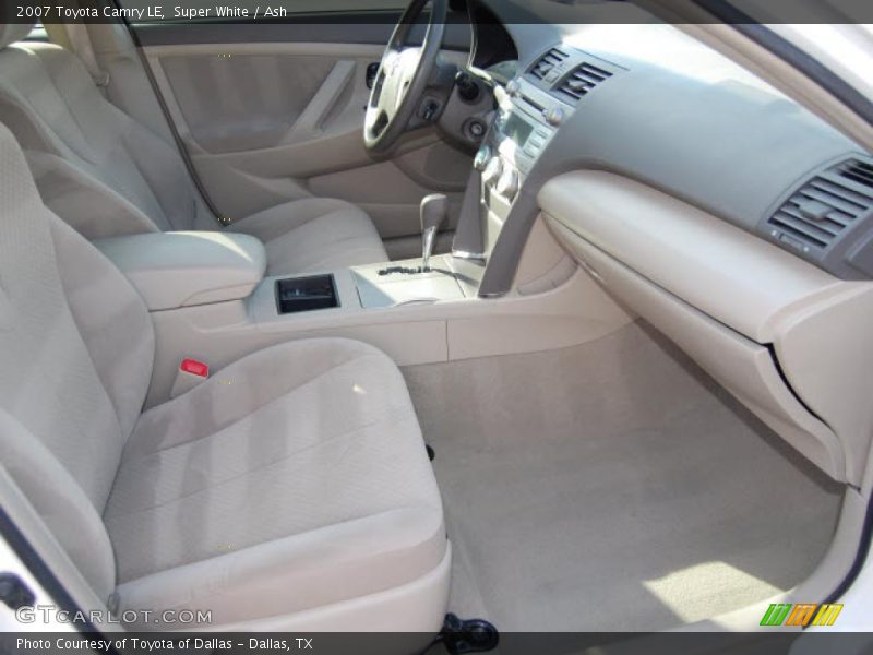 Super White / Ash 2007 Toyota Camry LE
