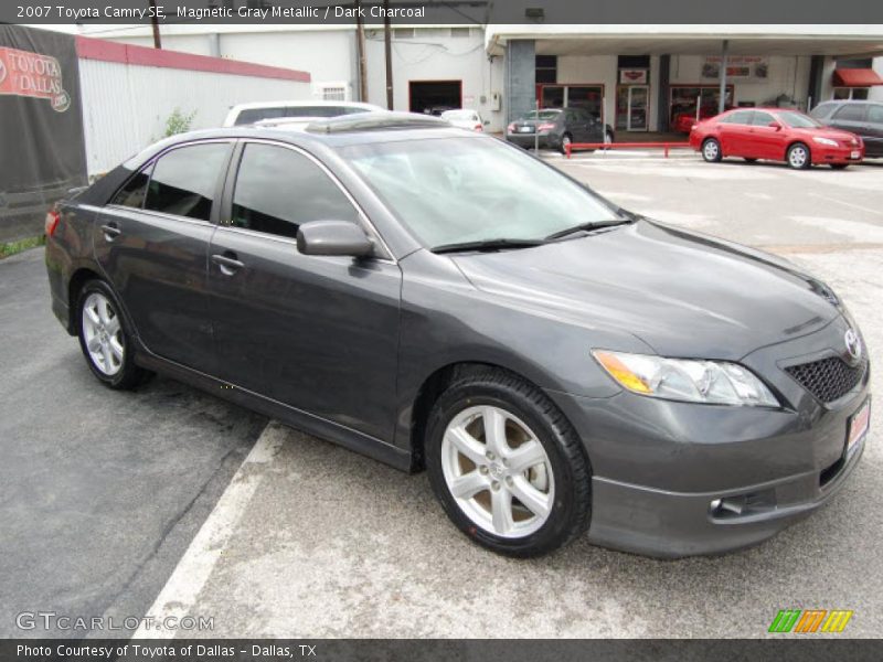 Magnetic Gray Metallic / Dark Charcoal 2007 Toyota Camry SE