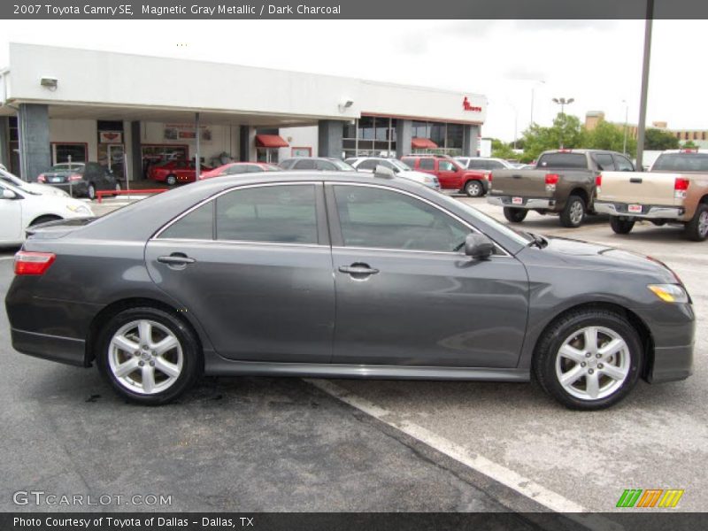 Magnetic Gray Metallic / Dark Charcoal 2007 Toyota Camry SE