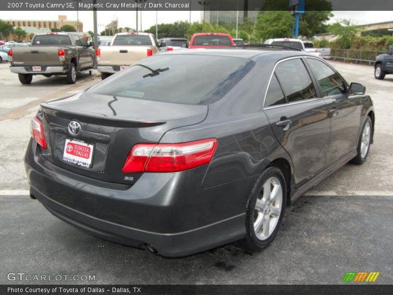Magnetic Gray Metallic / Dark Charcoal 2007 Toyota Camry SE