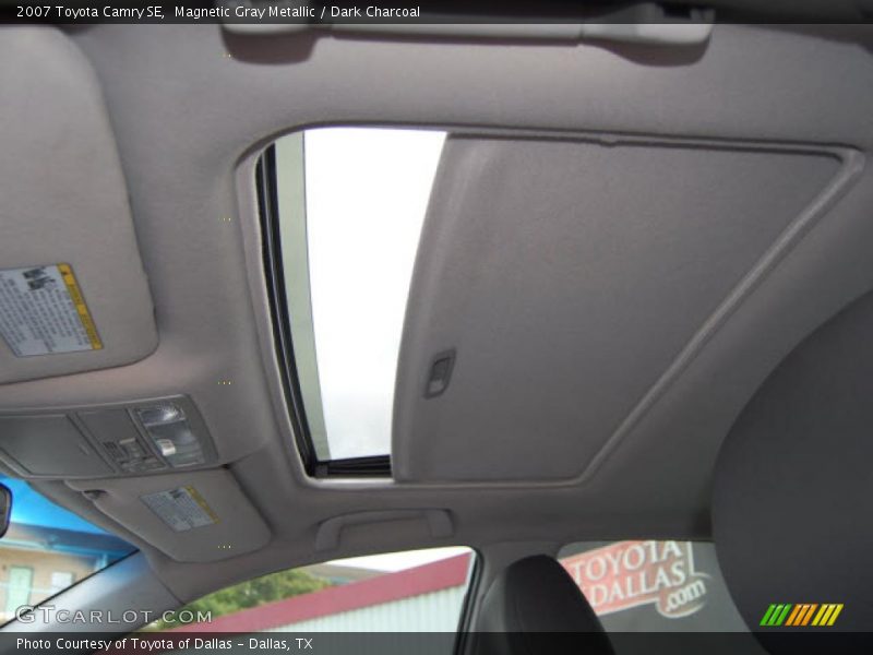 Magnetic Gray Metallic / Dark Charcoal 2007 Toyota Camry SE