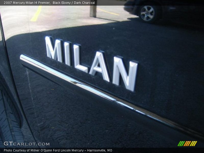 Black Ebony / Dark Charcoal 2007 Mercury Milan I4 Premier