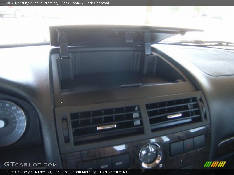 Black Ebony / Dark Charcoal 2007 Mercury Milan I4 Premier