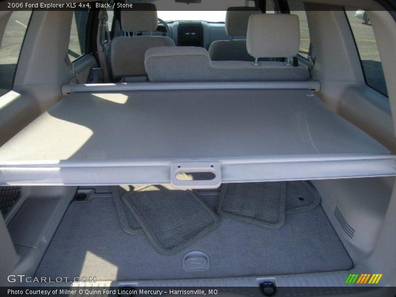 Black / Stone 2006 Ford Explorer XLS 4x4