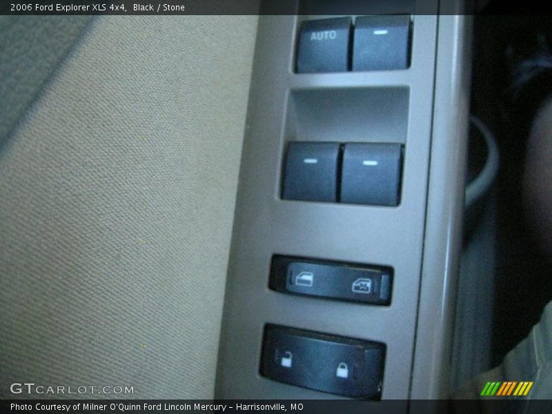 Black / Stone 2006 Ford Explorer XLS 4x4