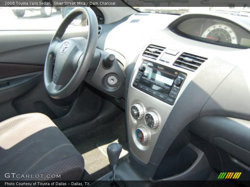 Silver Streak Mica / Dark Charcoal 2008 Toyota Yaris Sedan