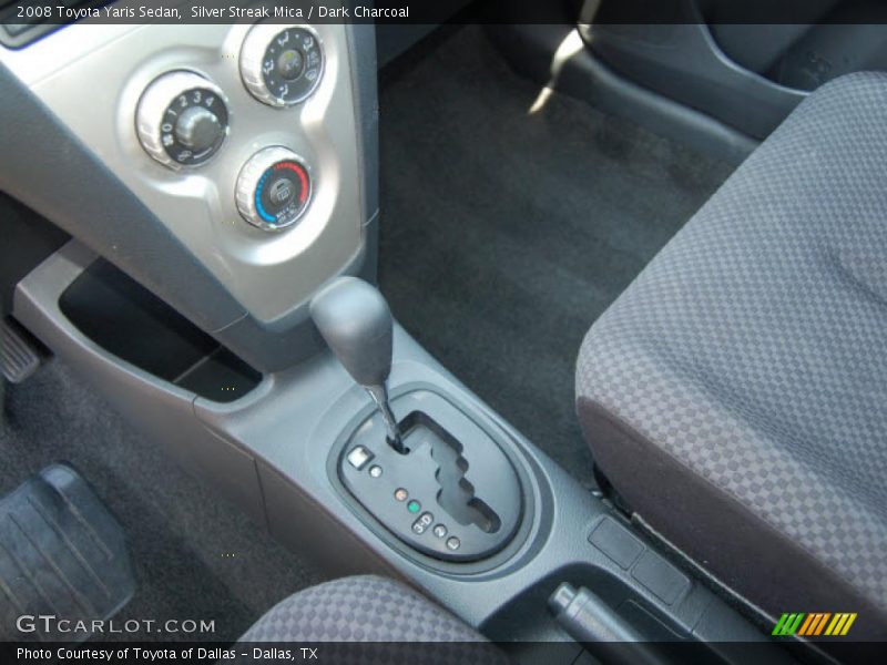 Silver Streak Mica / Dark Charcoal 2008 Toyota Yaris Sedan