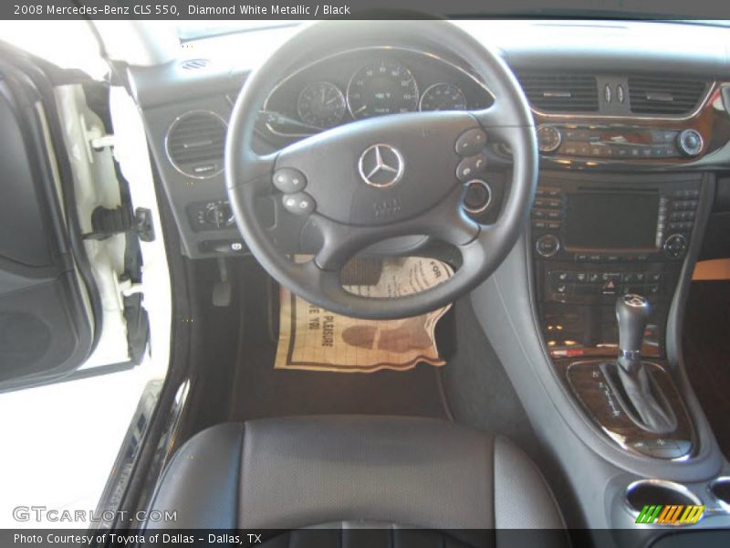 Diamond White Metallic / Black 2008 Mercedes-Benz CLS 550