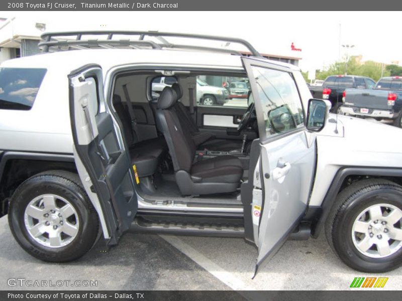 Titanium Metallic / Dark Charcoal 2008 Toyota FJ Cruiser