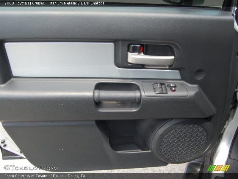 Titanium Metallic / Dark Charcoal 2008 Toyota FJ Cruiser