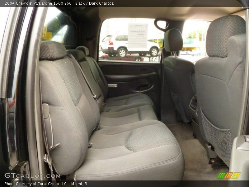 Black / Dark Charcoal 2004 Chevrolet Avalanche 1500 Z66