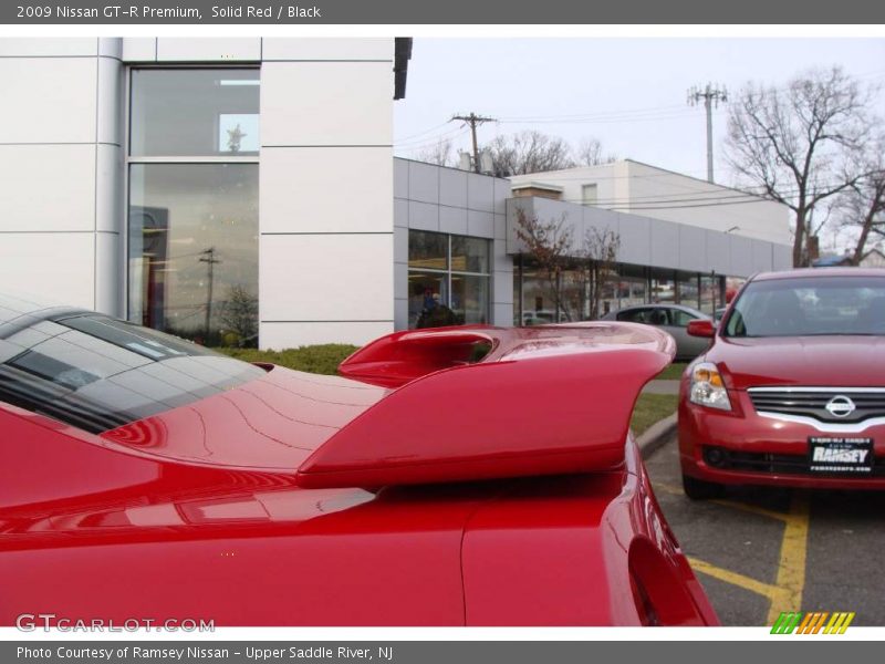 Solid Red / Black 2009 Nissan GT-R Premium