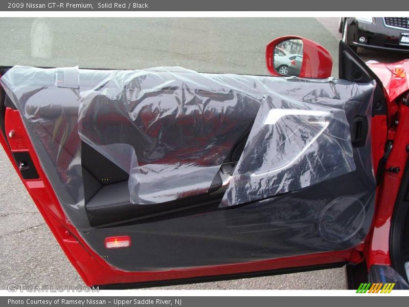 Solid Red / Black 2009 Nissan GT-R Premium