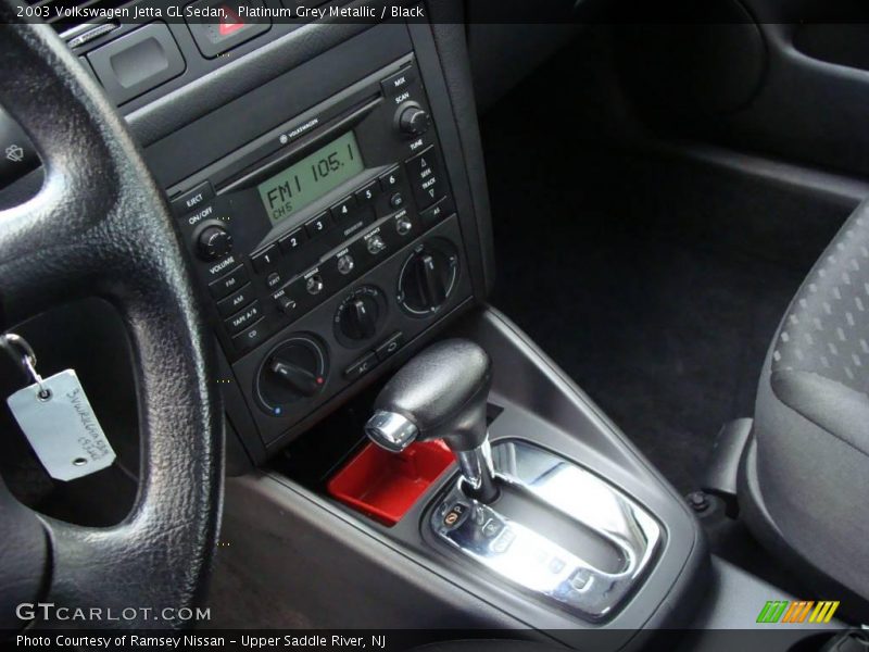 Platinum Grey Metallic / Black 2003 Volkswagen Jetta GL Sedan