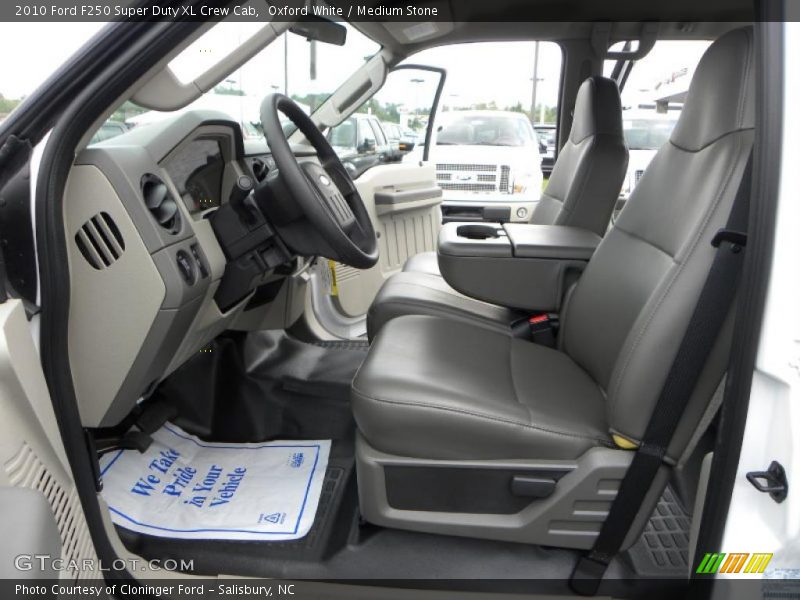 Oxford White / Medium Stone 2010 Ford F250 Super Duty XL Crew Cab