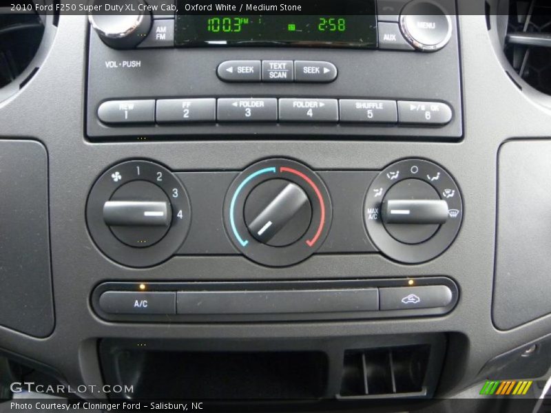 Oxford White / Medium Stone 2010 Ford F250 Super Duty XL Crew Cab