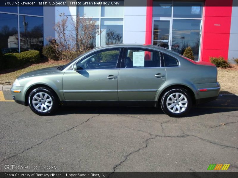 Fresco Green Metallic / Grey 2003 Volkswagen Passat GLS Sedan