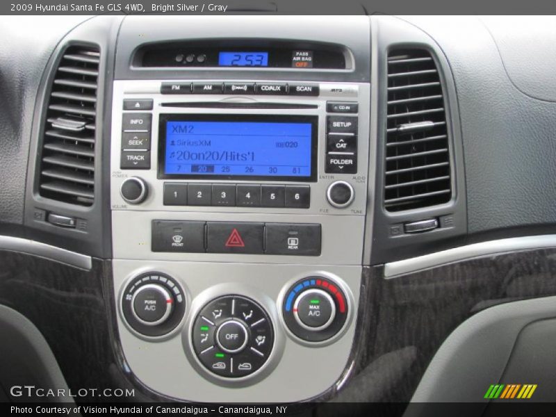 Bright Silver / Gray 2009 Hyundai Santa Fe GLS 4WD