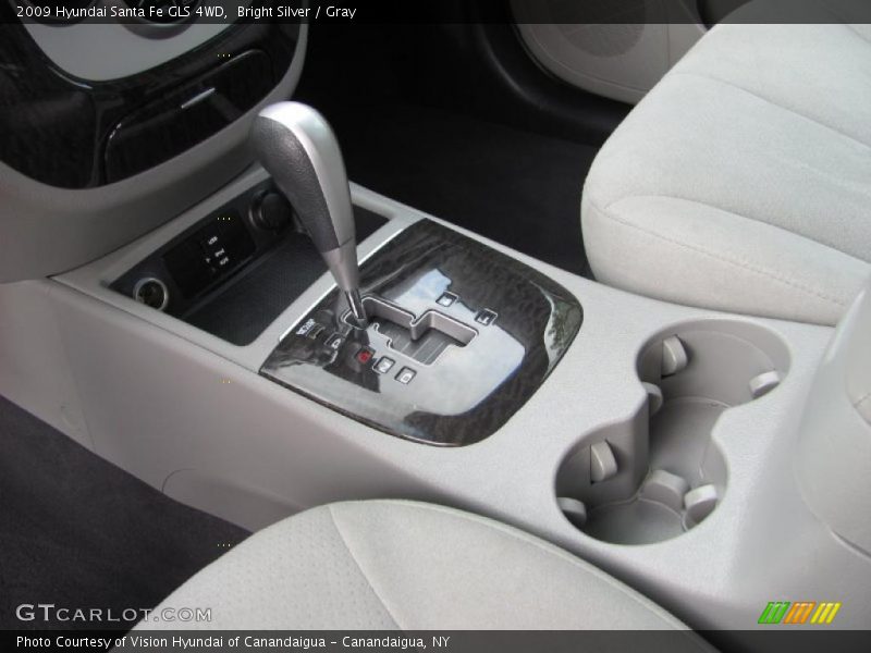 Bright Silver / Gray 2009 Hyundai Santa Fe GLS 4WD
