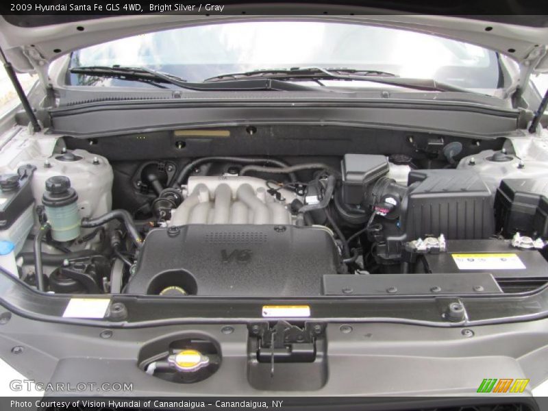 Bright Silver / Gray 2009 Hyundai Santa Fe GLS 4WD