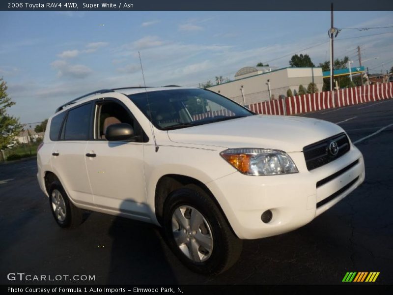 Super White / Ash 2006 Toyota RAV4 4WD